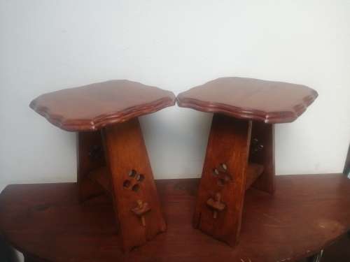 Beautiful pair of vintage side tables.