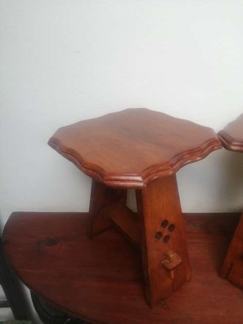 Beautiful pair of vintage side tables.