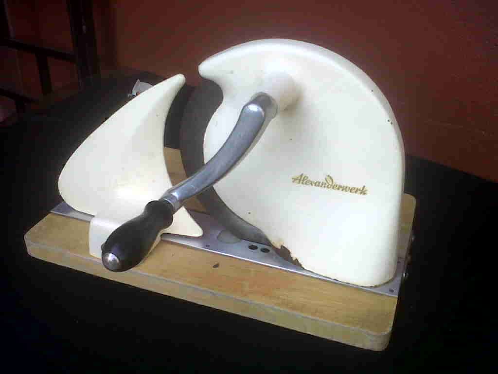 OLD ALEXANDERWERK BREAD SLICER