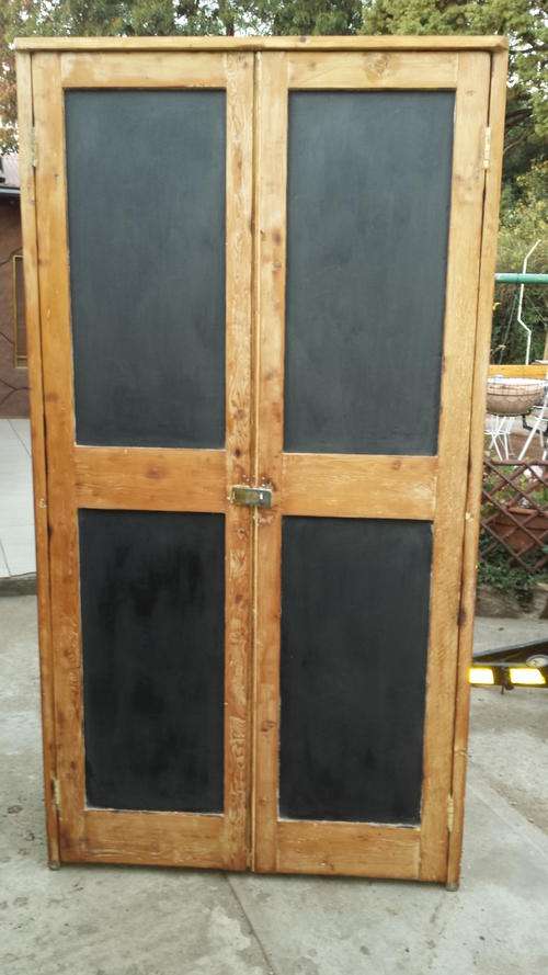 Old oregan blackboard cupboard.