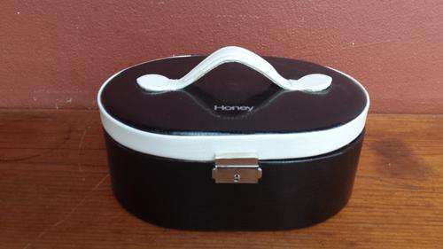 Beautiful Honey jewellery case.