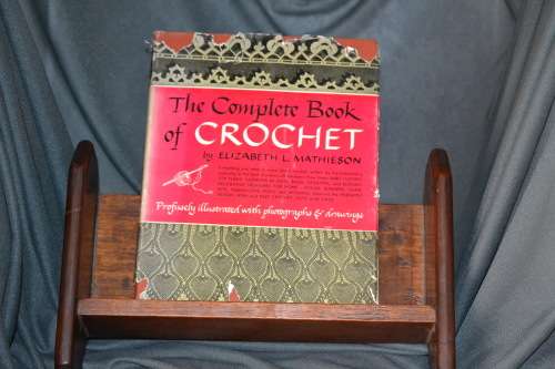 THE COMPLETE BOOK OF CROCHET by ELIZABETH L. MATHIESON