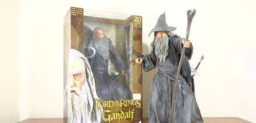 The Lord of the Rings "Neca" Statue collection with sound
