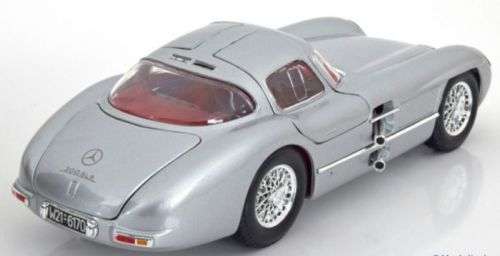 Maisto Mercedes Benz 300s SLR "Uhlenhaut Coupe" 1:18 by Maisto Diecast Scale Model Car