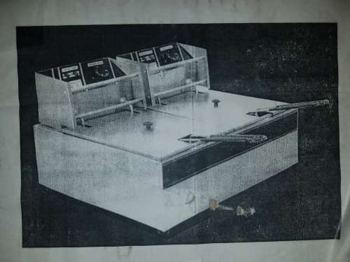 Double Electric Deep Fryer - New - Demo unit