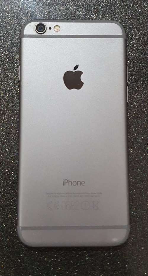 Apple Iphone 6 [64GB STORAGE,GOOD CONDITION][ DEVICE IS ICLOUD UNLOCKED][HAS A FEW CASING SCRATCHES]