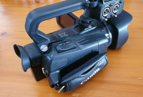 Canon XA11 Professional Camcorder + Extra Battery