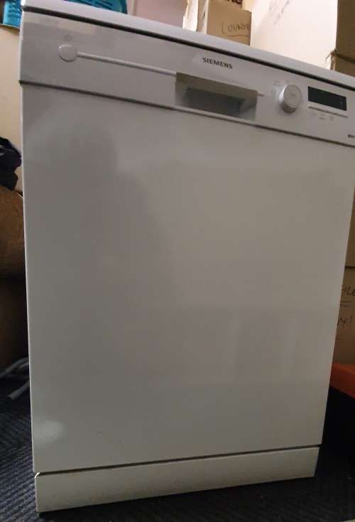 Siemens iQ100 13-place Dishwasher - White