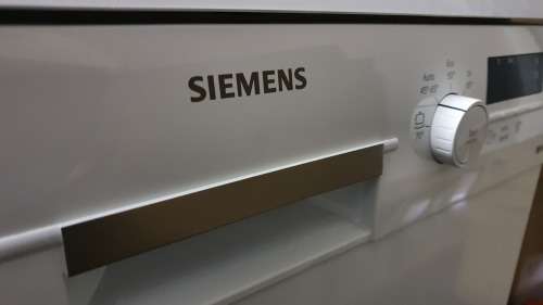 Siemens iQ100 13-place Dishwasher - White