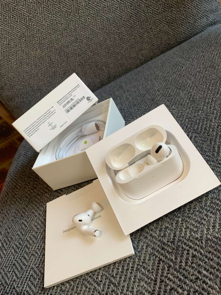 Preloved Preowned AirPods Pro 1st Generation