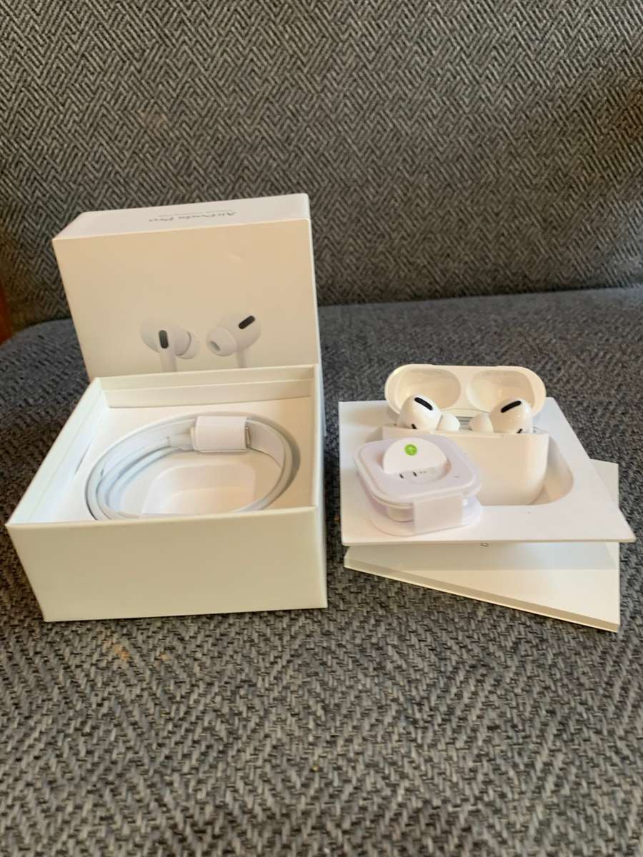 Preloved Preowned AirPods Pro 1st Generation