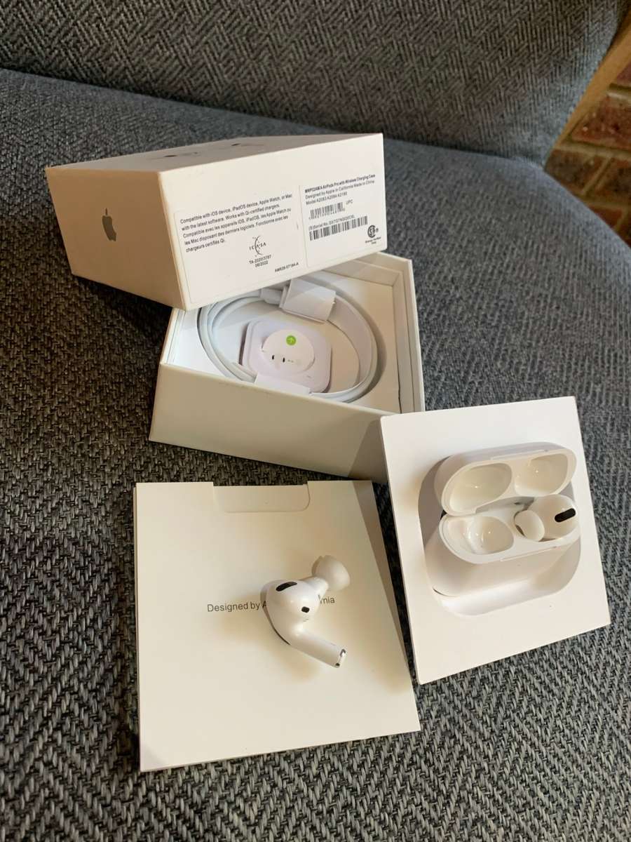 Preloved Preowned AirPods Pro 1st Generation