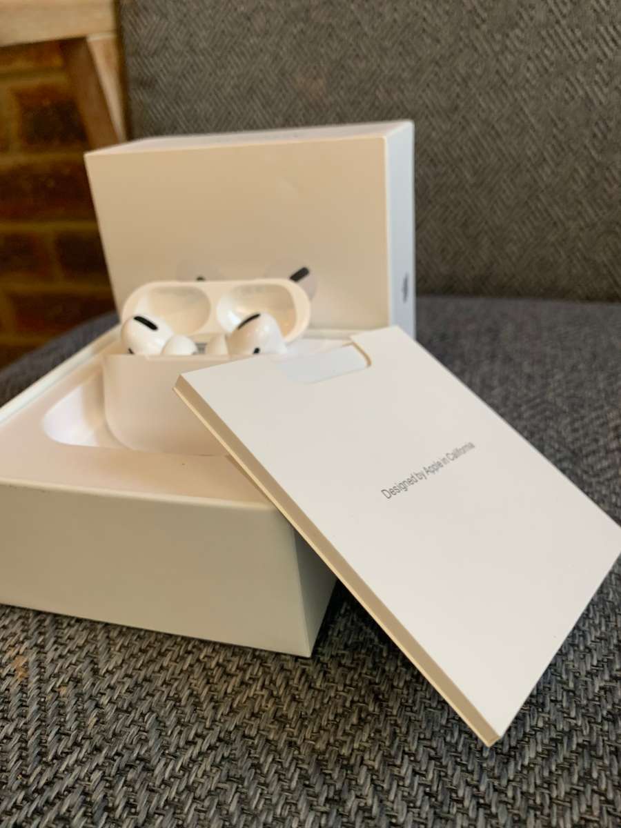 Preloved Preowned AirPods Pro 1st Generation