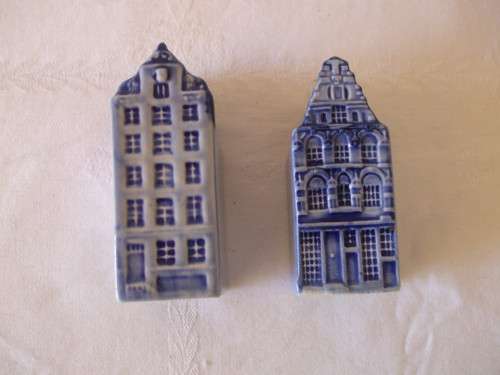 Delftsblauw Handpainted Salt and Pepper Set