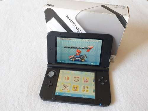 Nintendo 3DS XL Console + Original Box + 10  Games