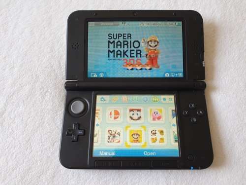 Nintendo 3DS XL Console + Original Box + 10  Games