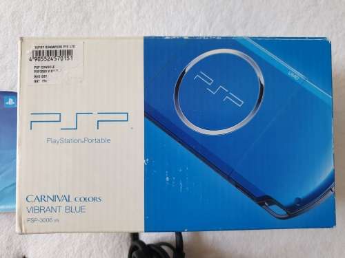Sony PSP/Playstation Portable Slim + 15 Games + Original Box