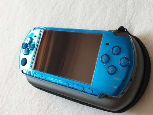 Sony PSP/Playstation Portable Slim + 15 Games + Original Box