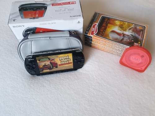 Sony PSP/Playstation Portable Slim + 11 Games + Original Box
