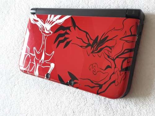 Nintendo 3DS XL Console + Games (Limited Edition Pokemon Console)