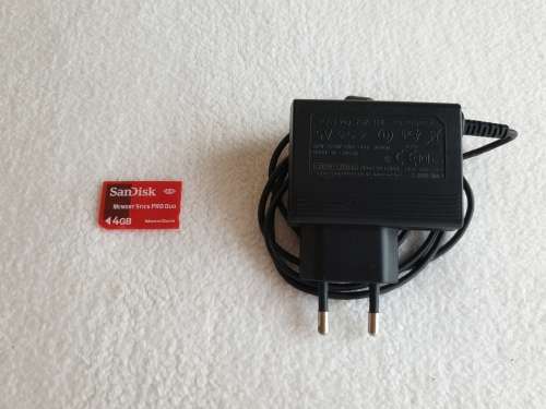 PSP / Playstation Portable 'Street' Console + 5 Games