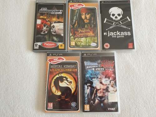 PSP/Playstation Portable Game Bundle - 5 Games