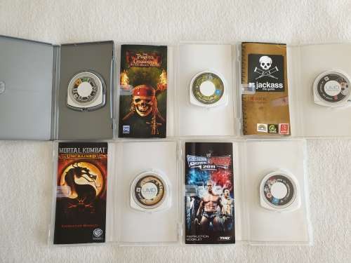 PSP/Playstation Portable Game Bundle - 5 Games