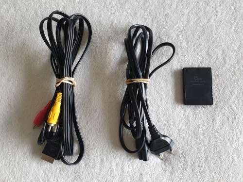 PS2 / Playstation 2 Slim Console + 7 Games + Controller + Box