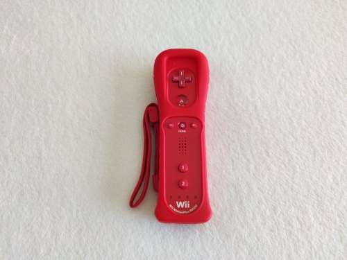 Nintendo Wii Console + 3 Games + Box (25th Anniversary Super Mario Limited Edition Console)