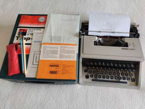 Olivetti Dora Typewriter - Includes Carrying Case + Extras