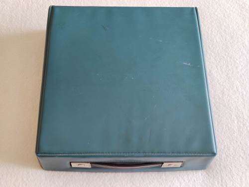 Olivetti Dora Typewriter - Includes Carrying Case + Extras
