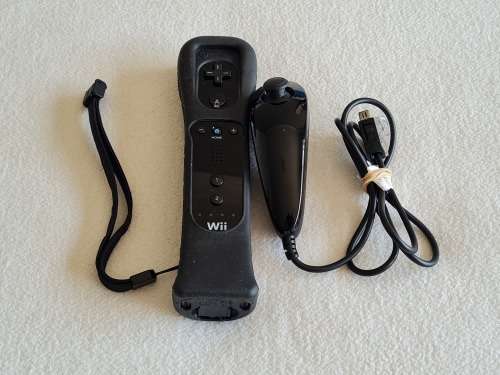 Nintendo Wii Console + 7 Games