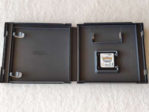 Pokemon White Version - Nintendo DS Game