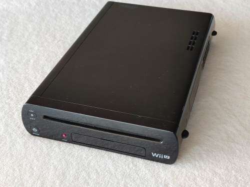 Nintendo Wii U Console + Games