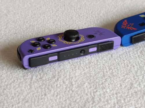 Nintendo Switch Joy-Con Controller Pair