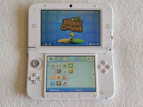 Nintendo 3DS XL Console - Animal Crossing Edition