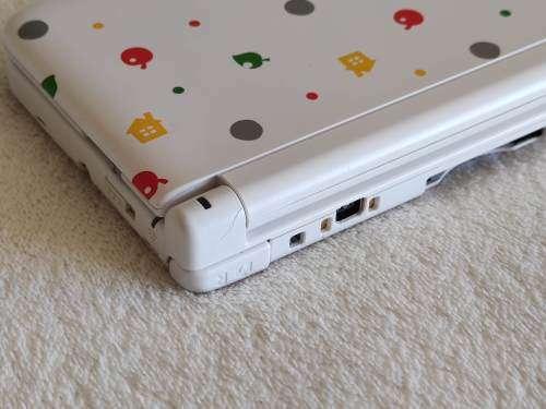 Nintendo 3DS XL Console - Animal Crossing Edition