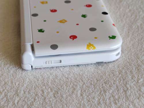 Nintendo 3DS XL Console - Animal Crossing Edition