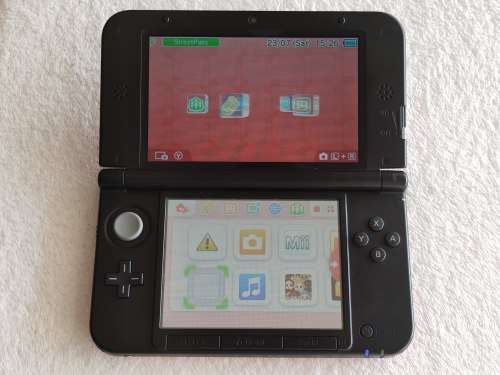 Nintendo 3DS Xl Console + Games