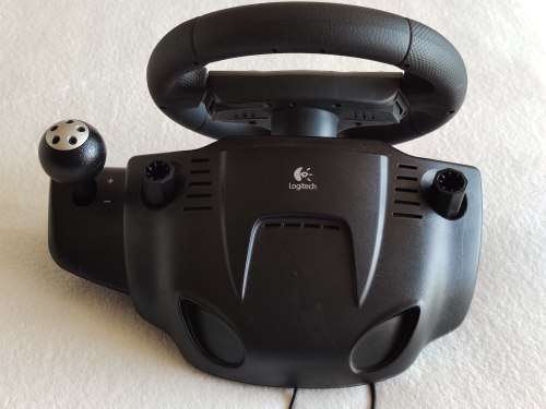 Logitech Driving Force Pro Wheel And Pedals + Game