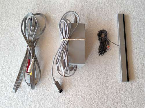 Nintendo Wii Console + 4 Games