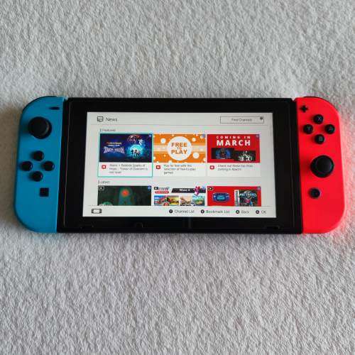 V2 Nintendo Switch Console
