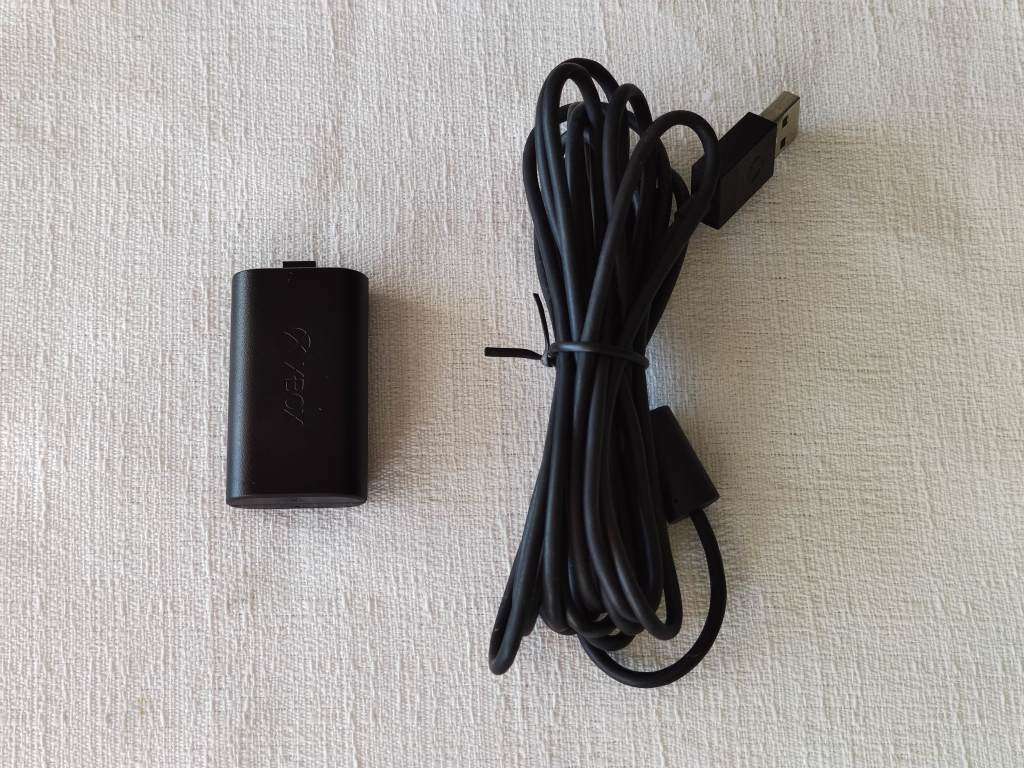 Xbox Elite Wireless Controller - Xbox One / Windows