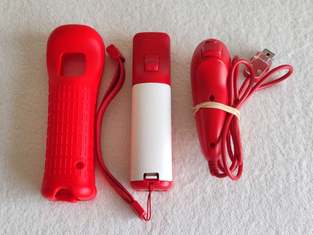 Nintendo Wii Console + Game