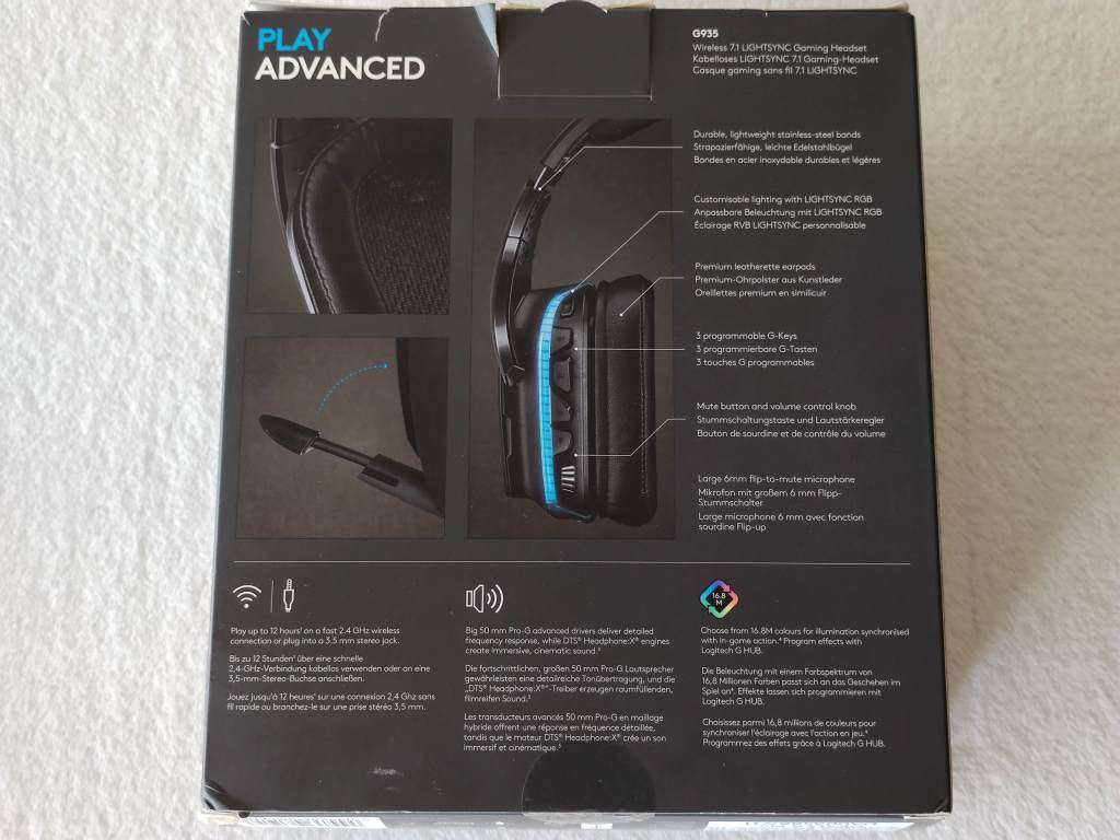 Logitech G935 - Wireless Gaming Headset (PS5/PS4/PC/Nintendo Switch)