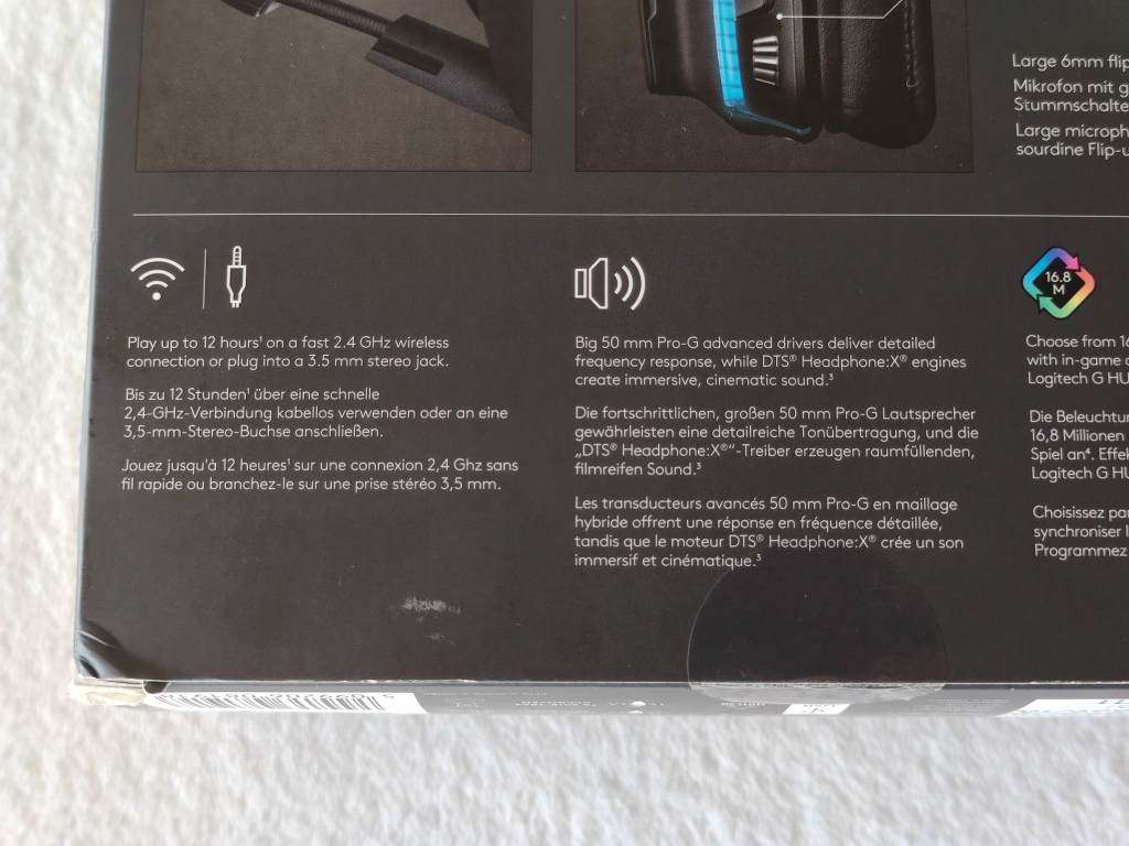 Logitech G935 - Wireless Gaming Headset (PS5/PS4/PC/Nintendo Switch)