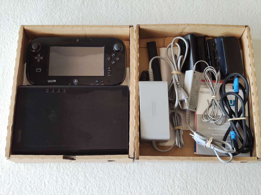 Nintendo Wii U Console + Games