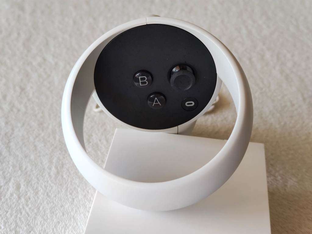 Meta Quest / Oculus Quest 2 All-In-One Virtual Reality Headset - 256GB