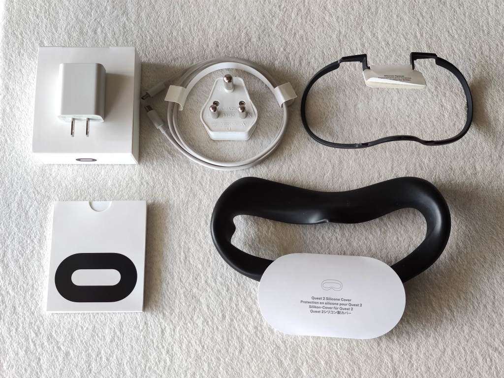 Meta Quest / Oculus Quest 2 All-In-One Virtual Reality Headset - 256GB