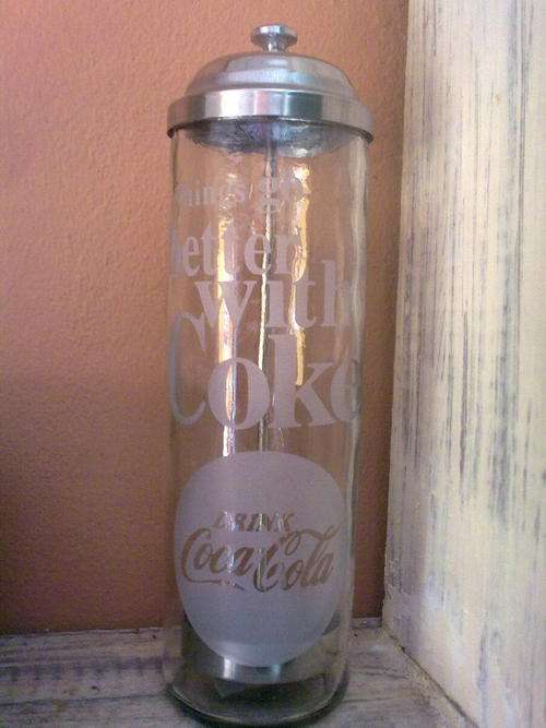 Coke Straw Holder